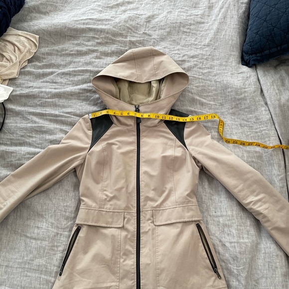 Mackage Jacket w. Leather Accents - Picture 4 of 9